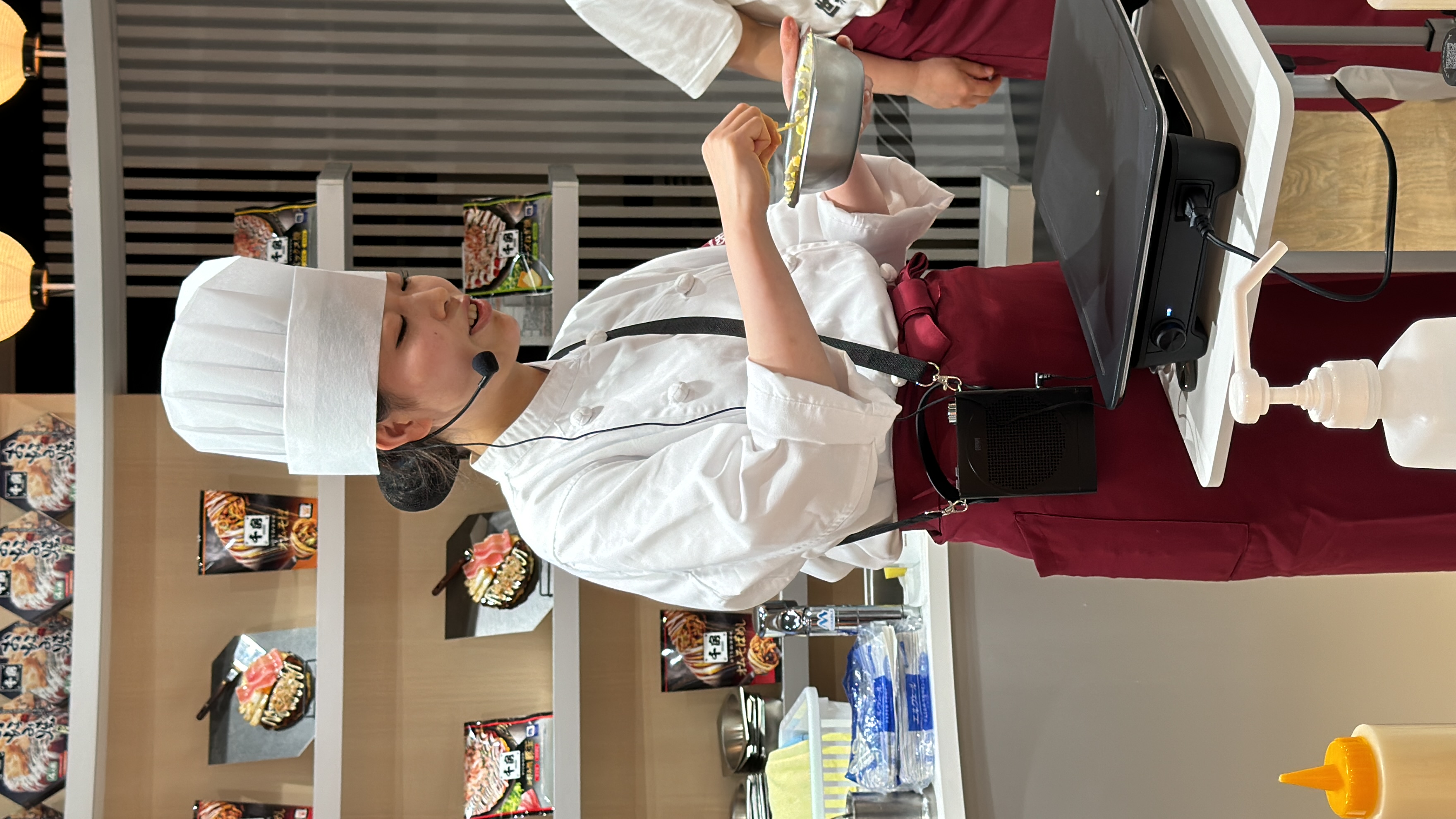 講師によるデモンストレーション